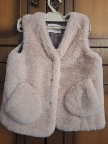 Zara, Krzneni prsluk, 110-116 na lalafo.rs Zara, Krzneni prsluk, 110-116