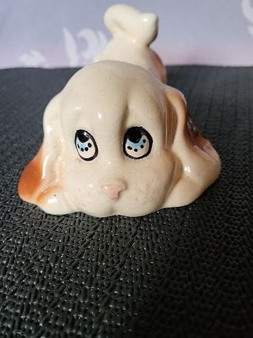 Home Decor: Figura nova iz 70ih,rucno oslikana pa glazirana. Figura je at lalafo.rs — 2 Home Decor: Figura nova iz 70ih,rucno oslikana pa glazirana. Figura je — 2