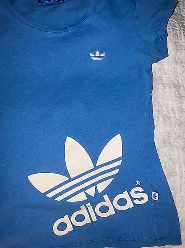 ADIDAS 2 majice vel.S nošene ali mogu još da posluže na lalafo.rs — 3 ADIDAS 2 majice vel.S nošene ali mogu još da posluže — 3