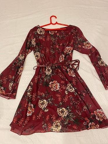 pantalone butiku ali: Haljina jednom obucena i to davno, kupljena u Italijanskom butiku na lalafo.rs — 2 pantalone butiku ali: Haljina jednom obucena i to davno, kupljena u Italijanskom butiku — 2
