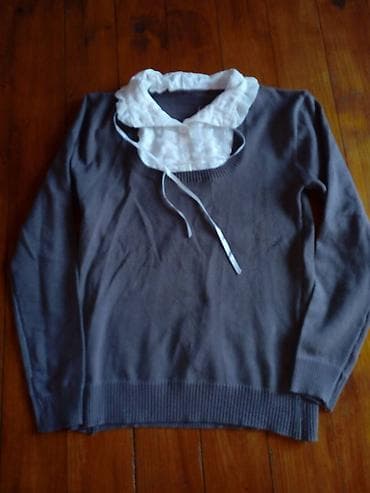 Women's Clothing: Tanji džemper vel.M u super stanju. Ima imitaciju kragne od košulje at lalafo.rs — 1 Women's Clothing: Tanji džemper vel.M u super stanju. Ima imitaciju kragne od košulje — 1