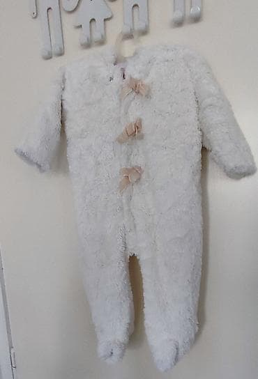 Skafander BABY BOUTIQUE 68 (3-6mes) 800din Prelep topao skafander na lalafo.rs Skafander BABY BOUTIQUE 68 (3-6mes) 800din Prelep topao skafander