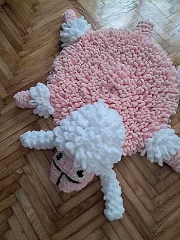 Ručni rad – pufnasti heklani tepih/ćebence u obliku ovčice - Unikatni na lalafo.rs — 3 Ručni rad – pufnasti heklani tepih/ćebence u obliku ovčice - Unikatni — 3