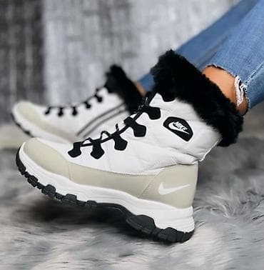 Nike čizmice
Novo
Brojevi 36 do 41
fb Moja Kupovina 1 at lalafo.rs — 3 Nike čizmice
Novo
Brojevi 36 do 41
fb Moja Kupovina 1 — 3