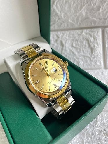 Cena:3000din (Sat sa kutijom)
Cena:2500din (Samo sat bez kutije) na lalafo.rs — 2 Cena:3000din (Sat sa kutijom)
Cena:2500din (Samo sat bez kutije) — 2