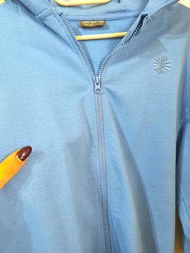 Plava dukserica sa kapuljačom za decu/ tinejdžere - Brend: Destination na lalafo.rs — 2 Plava dukserica sa kapuljačom za decu/ tinejdžere - Brend: Destination — 2