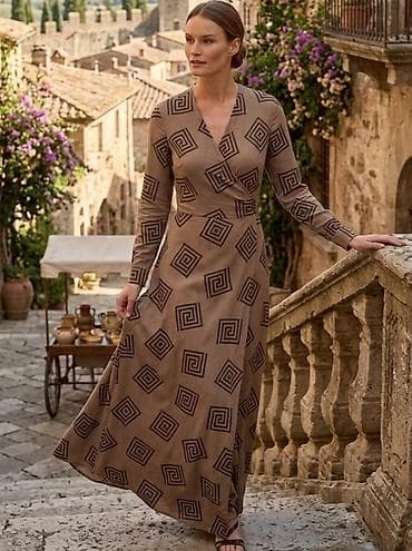 Duga haljina sa geometrijskim printom - Kroj: elegantna maxi haljina na lalafo.rs Duga haljina sa geometrijskim printom - Kroj: elegantna maxi haljina