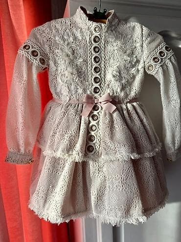 NINIA -Dečija svečana haljina od čipke - Boja: nežno krem/bela - na lalafo.rs — 1 NINIA -Dečija svečana haljina od čipke - Boja: nežno krem/bela - — 1