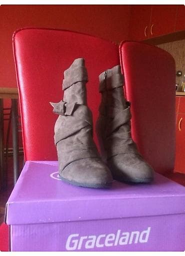 Akcija. Moderne gracelandove čizme, visina stikle 9cm. Veoma udobne na lalafo.rs — 3 Akcija. Moderne gracelandove čizme, visina stikle 9cm. Veoma udobne — 3