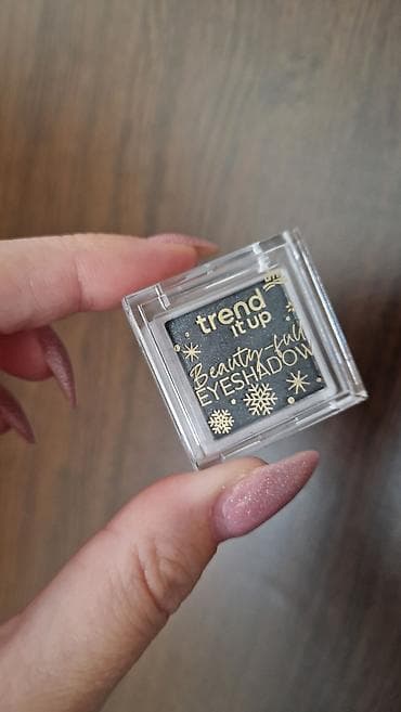 Trend it up Beauty-full Eyeshadow – mono senka za oči - Nijansa na lalafo.rs Trend it up Beauty-full Eyeshadow – mono senka za oči - Nijansa