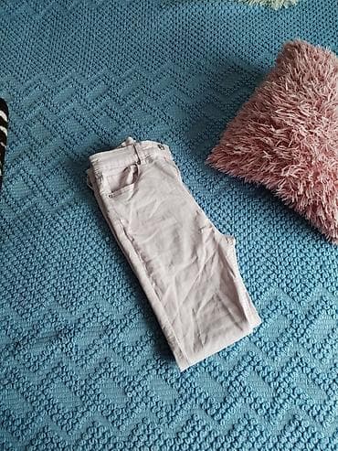 bermude teksas br: PULL&BEAR ženske pantalone - Model: uske farmerke (skinny fit) - at lalafo.rs — 2 bermude teksas br: PULL&BEAR ženske pantalone - Model: uske farmerke (skinny fit) - — 2