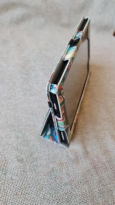 Electronics: Amazon Fire tablet sa etuijem/standom - Model: Amazon Fire (7–8" at lalafo.rs — 5 Electronics: Amazon Fire tablet sa etuijem/standom - Model: Amazon Fire (7–8" — 5