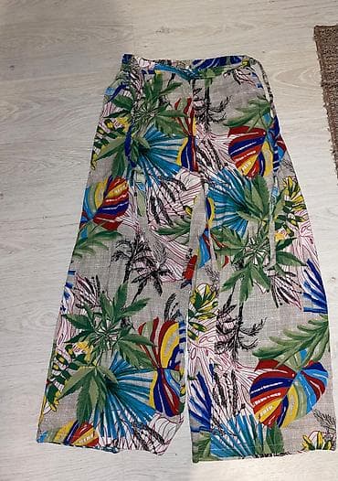 Univerzalna velicina odgovaraju od M do 2xl na lalafo.rs Univerzalna velicina odgovaraju od M do 2xl