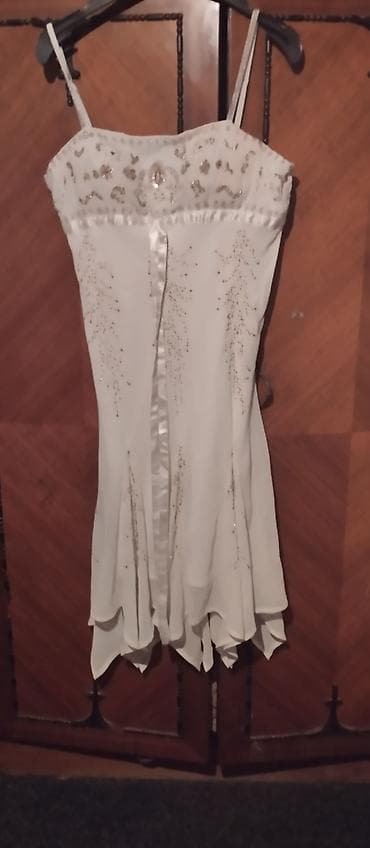 dve suknje po: Svećane/večernje haljine – set od 4 modela 1) Ljubičasta haljina od na lalafo.rs — 9 dve suknje po: Svećane/večernje haljine – set od 4 modela 1) Ljubičasta haljina od — 9