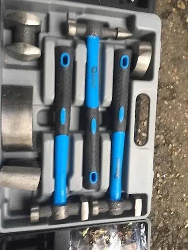 Set čekića za limare – 7 komada Proizvođač: GEKO (Poljska) Broj na lalafo.rs — 3 Set čekića za limare – 7 komada Proizvođač: GEKO (Poljska) Broj — 3