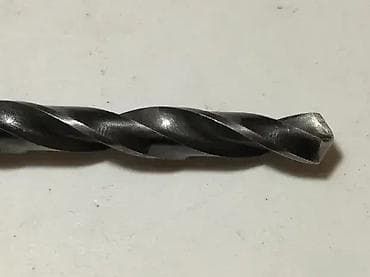 kom sa etiketom: Zabusivač produžena burgija, 2,5mm, sa mesinganom drškom 2954 at lalafo.rs — 4 kom sa etiketom: Zabusivač produžena burgija, 2,5mm, sa mesinganom drškom 2954 — 4
