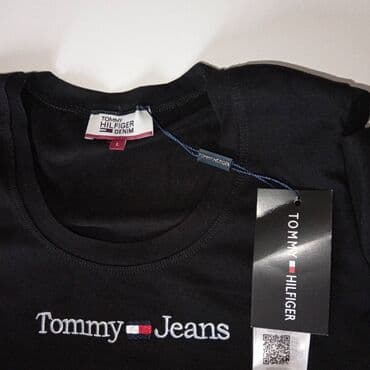 Nova Tommy hilfiger ženska majica veličine L. Cena 1.800 dinara at lalafo.rs Nova Tommy hilfiger ženska majica veličine L. Cena 1.800 dinara