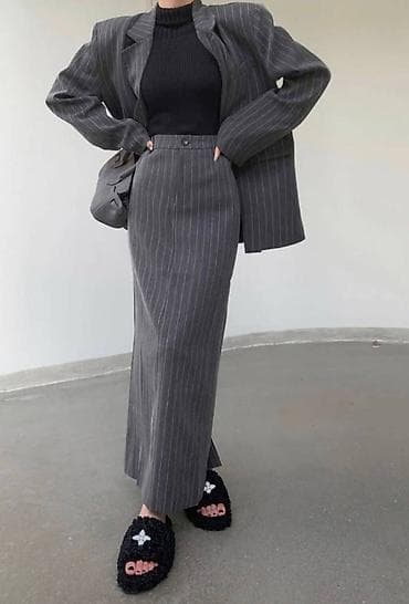 Komplet
Cena 3500 dinara
ba na lalafo.rs — 4 Komplet
Cena 3500 dinara
ba — 4