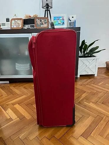 prsluk jaknica mango u: Veliki crveni kofer na točkiće – Stratic - Brend: Stratic (logo na at lalafo.rs — 2 prsluk jaknica mango u: Veliki crveni kofer na točkiće – Stratic - Brend: Stratic (logo na — 2