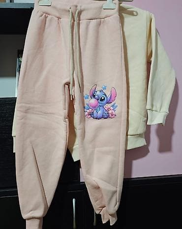 Trenerka stitch
Komplet 1999 din
Brojevi dostupni: 4- 5, 6-7, 8-9 na lalafo.rs — 4 Trenerka stitch
Komplet 1999 din
Brojevi dostupni: 4- 5, 6-7, 8-9 — 4