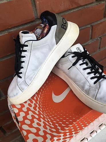 Bogner patike – bele kožne lifestyle/sneakers patike sa crnim pertlama at lalafo.rs — 10 Bogner patike – bele kožne lifestyle/sneakers patike sa crnim pertlama — 10