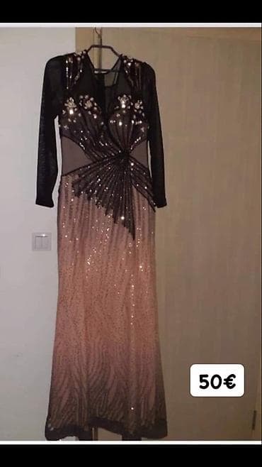 dve suknje po: Elegantne haljine – više modela - Crna duga haljina sa zlatnim at lalafo.rs — 5 dve suknje po: Elegantne haljine – više modela - Crna duga haljina sa zlatnim — 5