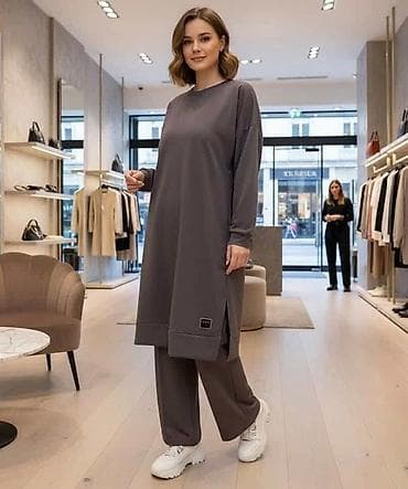 🌸 Novi komplet – tunika + pantalone 🌸 ✨ Cena: 4600 dinara ✨ Veličine na lalafo.rs — 4 🌸 Novi komplet – tunika + pantalone 🌸 ✨ Cena: 4600 dinara ✨ Veličine — 4