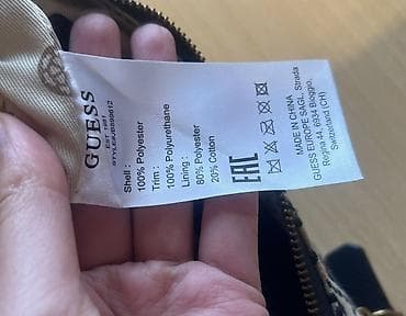Guess Nova original Guess torba sa novcanikom Uvoz Nemacka Zalando 65€ na lalafo.rs — 8 Guess Nova original Guess torba sa novcanikom Uvoz Nemacka Zalando 65€ — 8