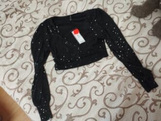 Crna elegantna moderna bluzica. novo sa etiketom L Vel.moze i M na lalafo.rs Crna elegantna moderna bluzica. novo sa etiketom L Vel.moze i M