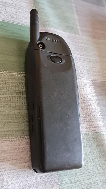 Nokia mobilni telefoni – stariji modeli sa antenom (2 komada) - na lalafo.rs — 8 Nokia mobilni telefoni – stariji modeli sa antenom (2 komada) - — 8