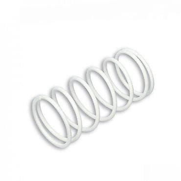 Set od šest belih plastičnih prstenova, jednostavnog i minimalističkog na lalafo.rs Set od šest belih plastičnih prstenova, jednostavnog i minimalističkog