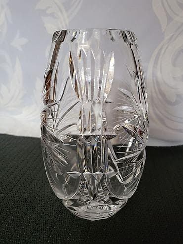 Vaza nova kristalna,rucno rezana iz 70ih.god. Vaza rucno na lalafo.rs — 8 Vaza nova kristalna,rucno rezana iz 70ih.god. Vaza rucno — 8