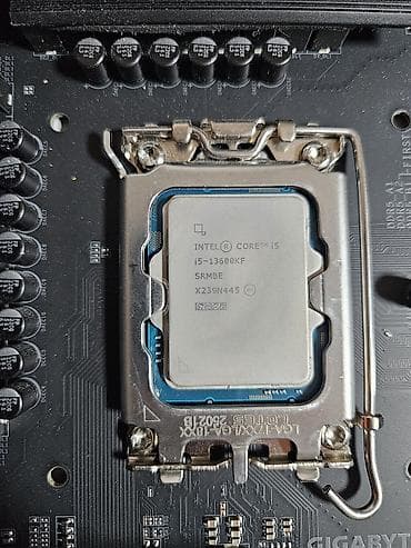 Intel i3 13600kf 14c/20t brutalan procesor za sve namene, Z790 na lalafo.rs Intel i3 13600kf 14c/20t brutalan procesor za sve namene, Z790