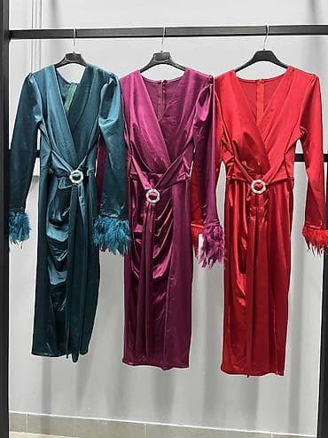 Haljine
Cena 3100
Uni vel.
V/025 na lalafo.rs — 4 Haljine
Cena 3100
Uni vel.
V/025 — 4