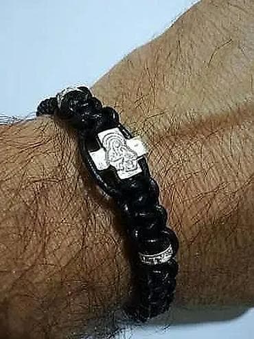 Otkrijte misteriju i sofisticiranost u jednom jedinstvenom komadu – na lalafo.rs — 3 Otkrijte misteriju i sofisticiranost u jednom jedinstvenom komadu – — 3