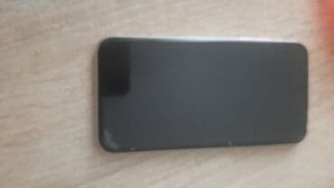 Apple iPhone iPhone 11, 128 GB, Bela, Face ID na lalafo.rs Apple iPhone iPhone 11, 128 GB, Bela, Face ID