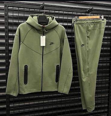 Sweaters: Muške trenerke S,M,L,XL,XXL veličine za 4500 din
pb at lalafo.rs — 4 Sweaters: Muške trenerke S,M,L,XL,XXL veličine za 4500 din
pb — 4
