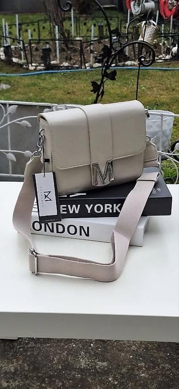 02. Mona torbe A klasa
4700 din✅✅ at lalafo.rs — 2 02. Mona torbe A klasa
4700 din✅✅ — 2