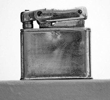 PRVI PARTIZAN tri kolekcionarska upaljača. Tri različita na lalafo.rs — 4 PRVI PARTIZAN tri kolekcionarska upaljača. Tri različita — 4