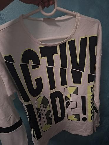 LC Waikiki dukserica za tinejdžere, veličina 13–14 godina (156–160 na lalafo.rs — 1 LC Waikiki dukserica za tinejdžere, veličina 13–14 godina (156–160 — 1