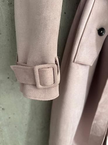NOV ZARA MANTIL
EKO prevrnuta koža, velur
Velicina XS na lalafo.rs — 5 NOV ZARA MANTIL
EKO prevrnuta koža, velur
Velicina XS — 5