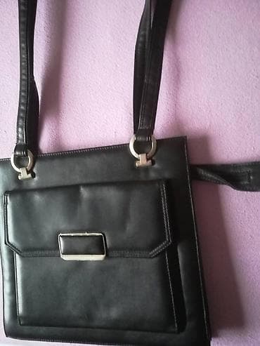 Crna torba nova, nekorišćena, dimenzije 31x28 cm. Unutra ima jednu at lalafo.rs — 6 Crna torba nova, nekorišćena, dimenzije 31x28 cm. Unutra ima jednu — 6