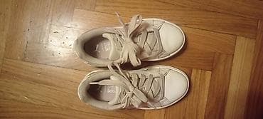 Puma patike za devojcice, 31 velicina. Slabo nosene na lalafo.rs — 2 Puma patike za devojcice, 31 velicina. Slabo nosene — 2