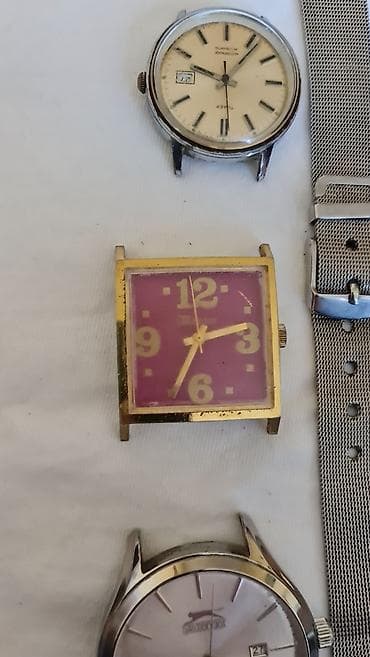 Set za satove – kućišta, narukvice i kopče Ponuda obuhvata: - 3 at lalafo.rs — 2 Set za satove – kućišta, narukvice i kopče Ponuda obuhvata: - 3 — 2