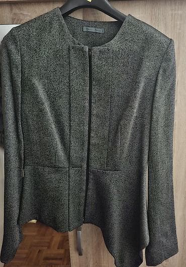 Sako p. s, 38 veličina, sive boje, nov na lalafo.rs Sako p. s, 38 veličina, sive boje, nov