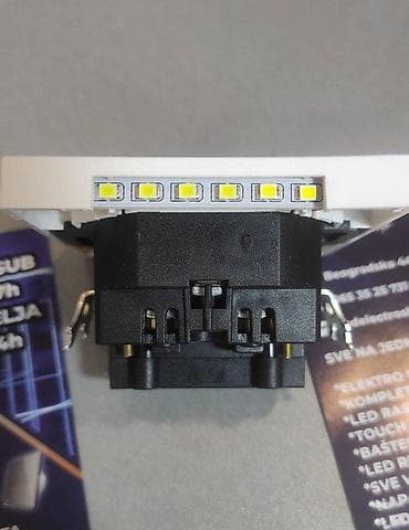Home & Garden: UTIČNICA SA LED SVETLOM I USB PUNJAČEM | Novo na našem tržištu at lalafo.rs — 3 Home & Garden: UTIČNICA SA LED SVETLOM I USB PUNJAČEM | Novo na našem tržištu — 3