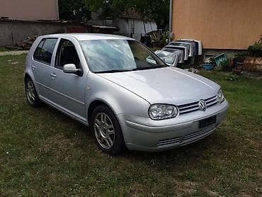 DELOVI ZA VOLKSWAGEN GOLF 4 | kompletan auto u delovima siva boja at lalafo.rs DELOVI ZA VOLKSWAGEN GOLF 4 | kompletan auto u delovima siva boja