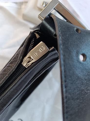 RASPRODAJA!!Mona tasna . dim.38x15x8cm. kais podesiv do 36cm. kao na lalafo.rs — 3 RASPRODAJA!!Mona tasna . dim.38x15x8cm. kais podesiv do 36cm. kao — 3