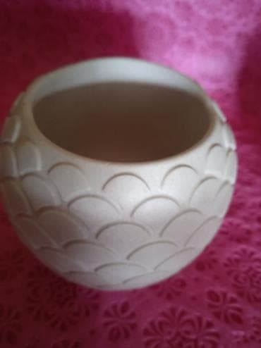 Dekorativne gipsane figurice i saksije – neofarban model za kreativno na lalafo.rs — 10 Dekorativne gipsane figurice i saksije – neofarban model za kreativno — 10