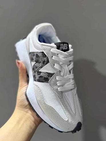 New Balance
Veličine 36-41 na lalafo.rs — 3 New Balance
Veličine 36-41 — 3